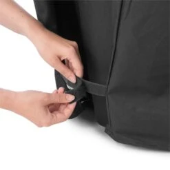 Tomahawk 3.1 S Wetterschutzhaube 300D Canvas 30/70% PE/PVC Schwarz -Küchenbedarf Geschäft 10033569 yy 0004 detail Klarstein Tomahawk S Wetterschutzhaube schwarz